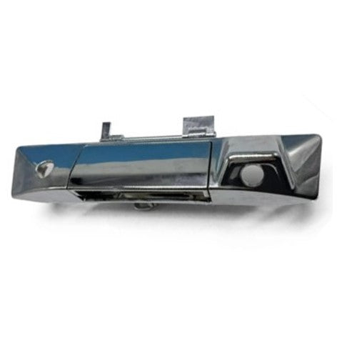 MANILLA PORTALON MAXUS T60 T90 CON PERFORACION PARA CILINDRO Y CAMARA